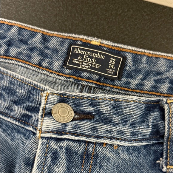 Abercrombie & Fitch Blue Jean Shorts with Floral Embroidery - Picture 2 of 5